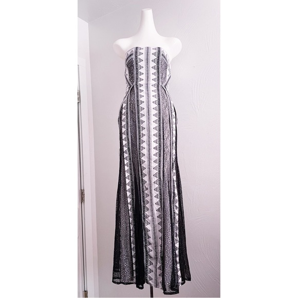 Moving Sale! EUC BCBG MAXAZRIA Kia Geometric Strapless Maxi Off White Black Sz 0 - Picture 2 of 13